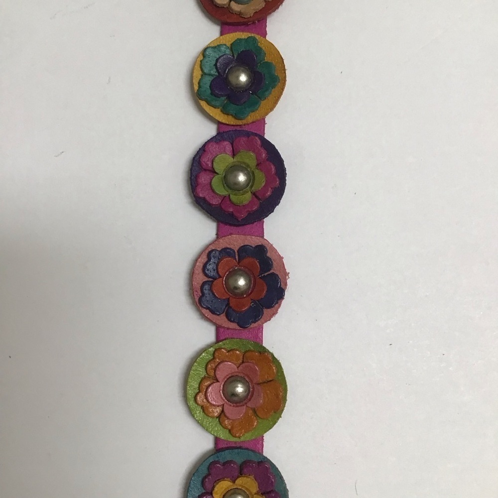 Leather Bracelet Daisy Flower Handmade Mexico 2-Snap Pinkish Band Cowgirl NEW - Picture 4 of 6